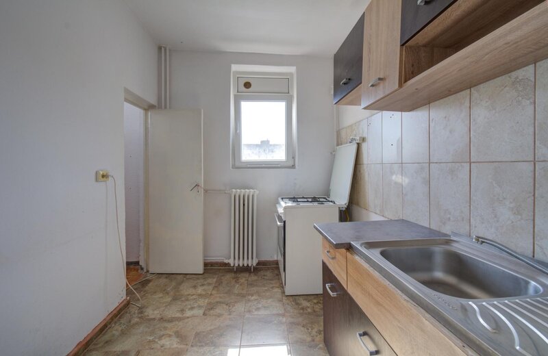 Titan, Burdujeni, Cozla, apartament 2 camere decomandat.